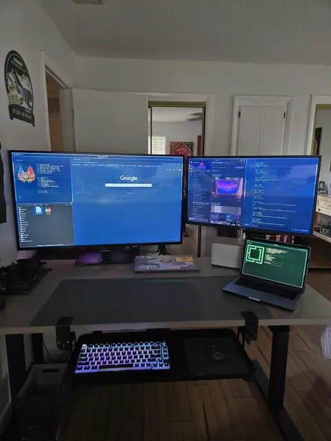 Desktop PC and MacBook Pro 14,1
